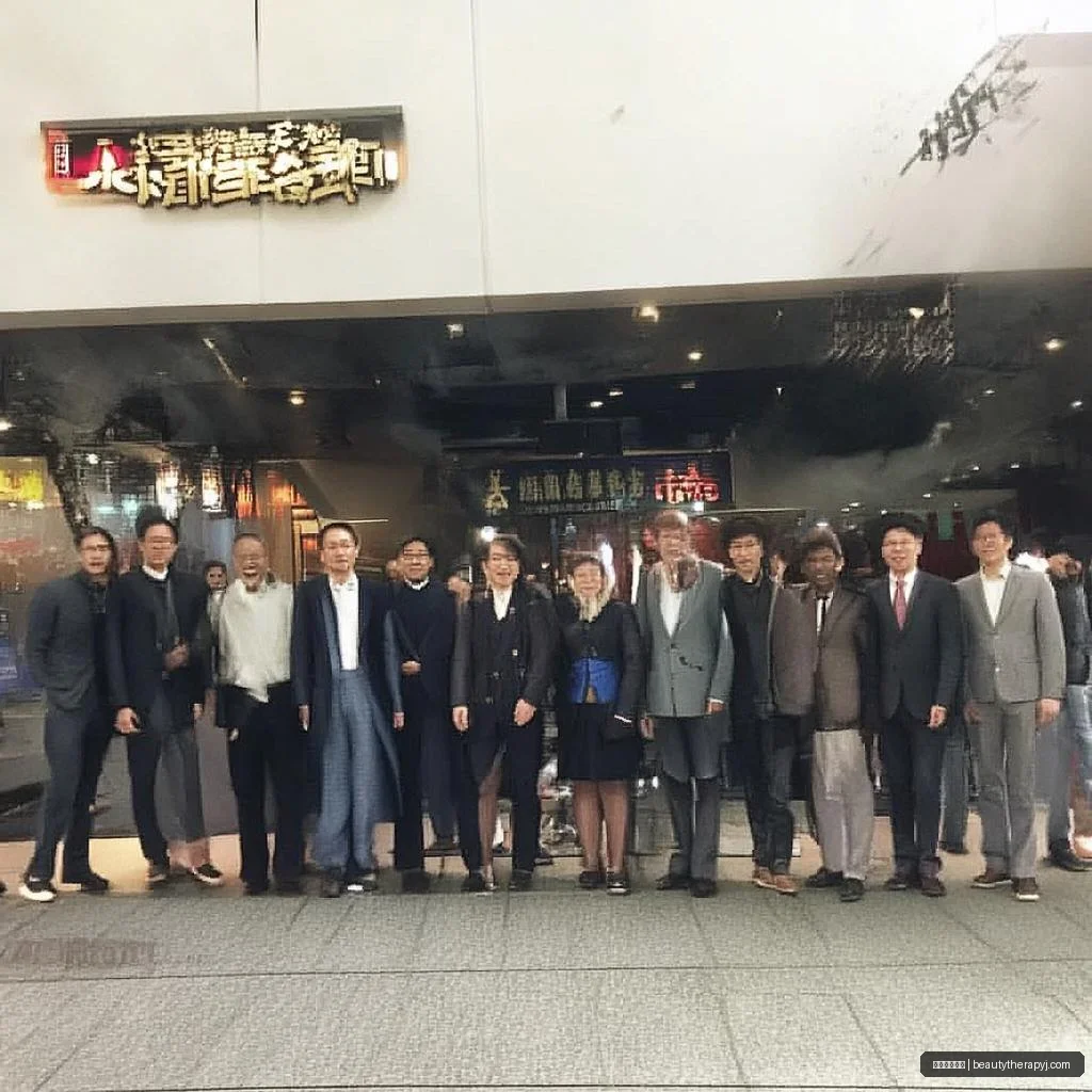 伟德体育官网 - 美东时间10月27日晚间突发：特斯拉股价暴跌超20%引发市场 配图1